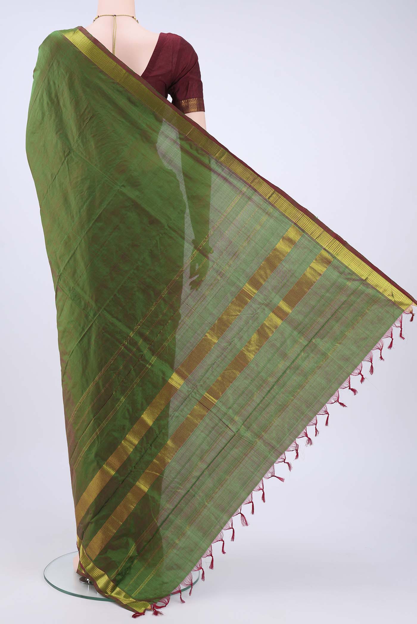 pallu body