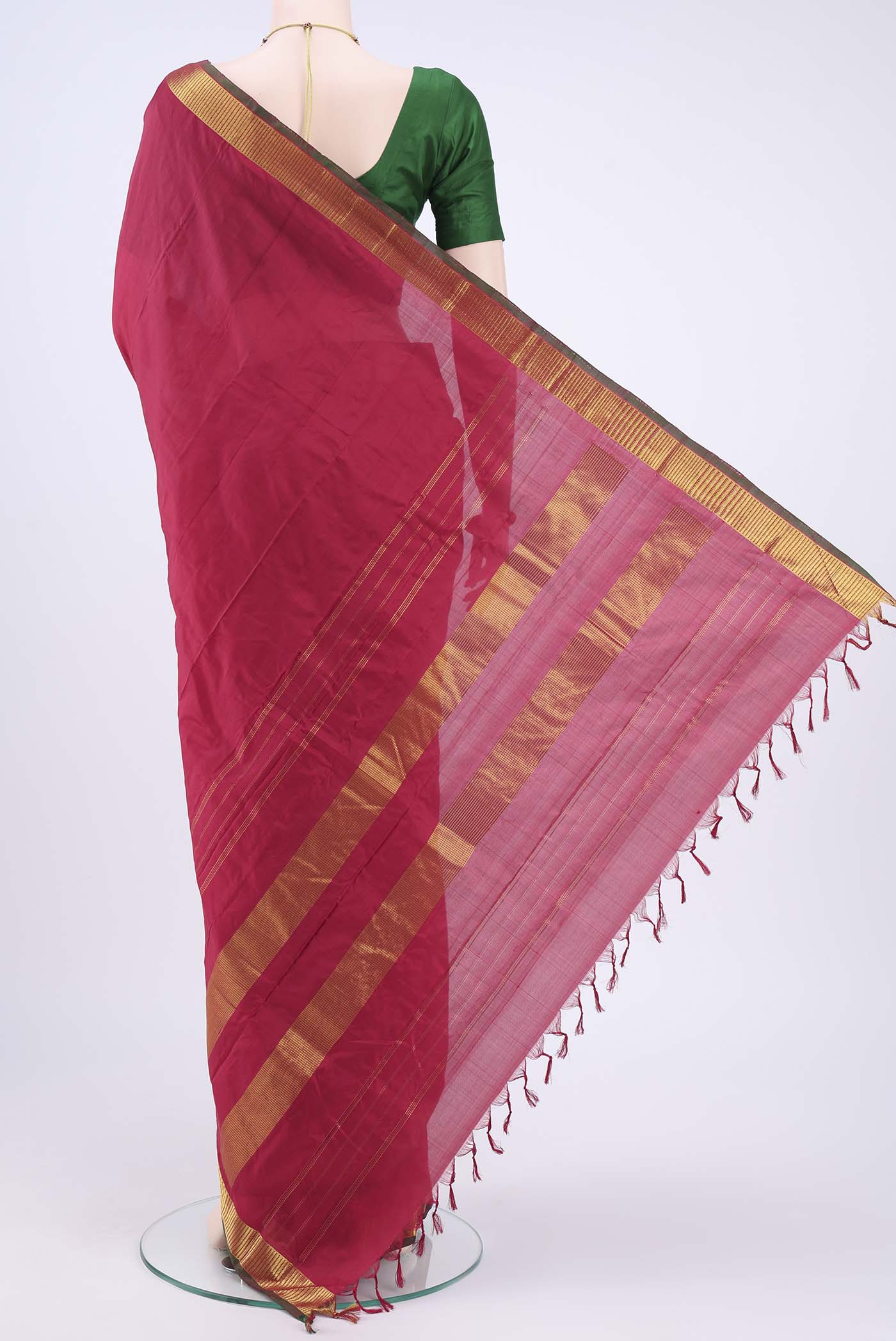 pallu body