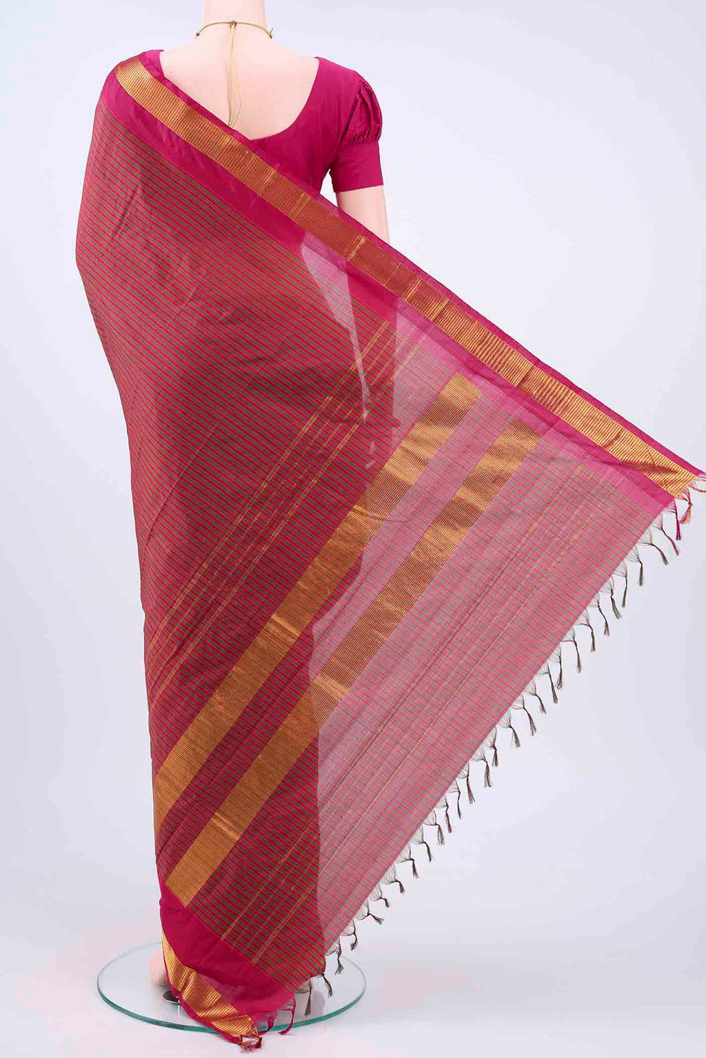 pallu body