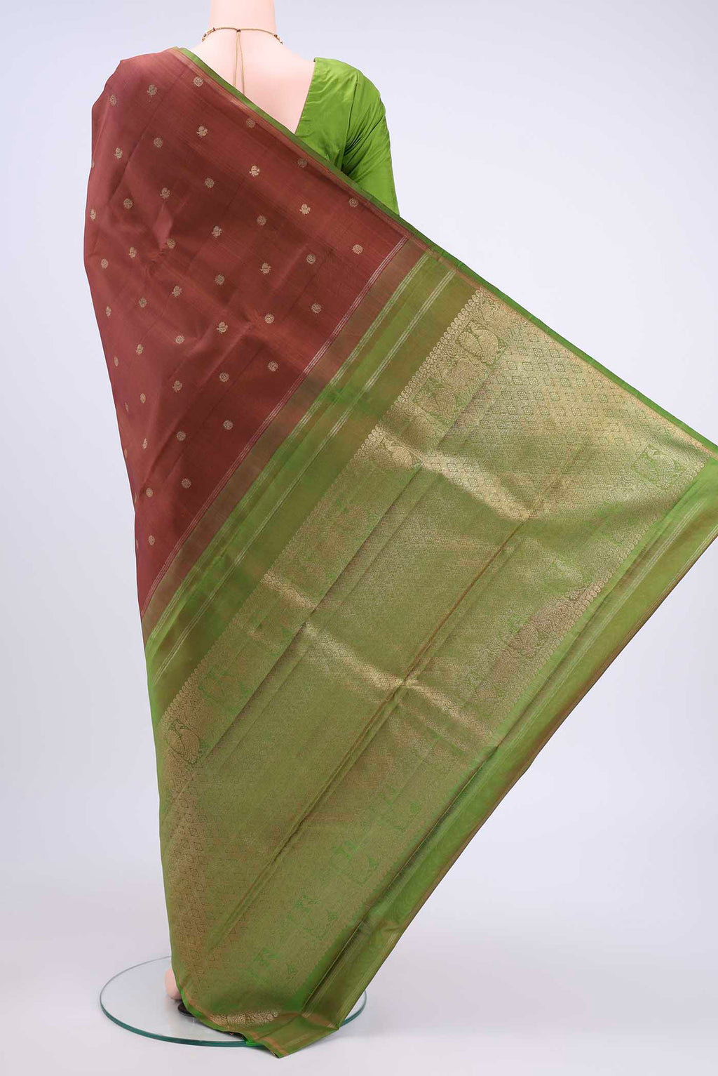 pallu body