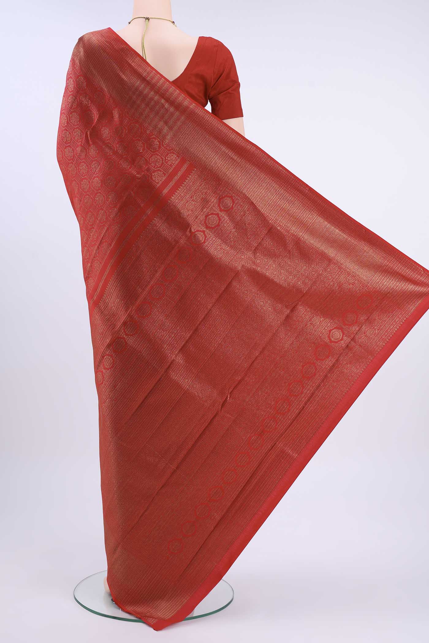 pallu body