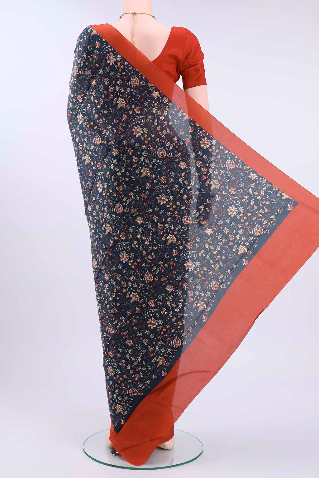 pallu body