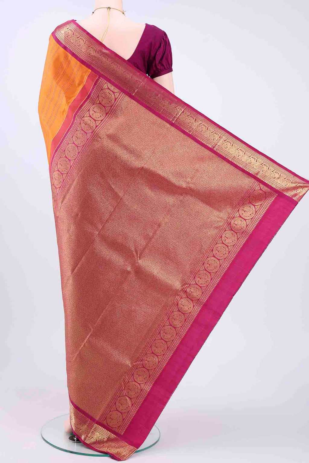 pallu body