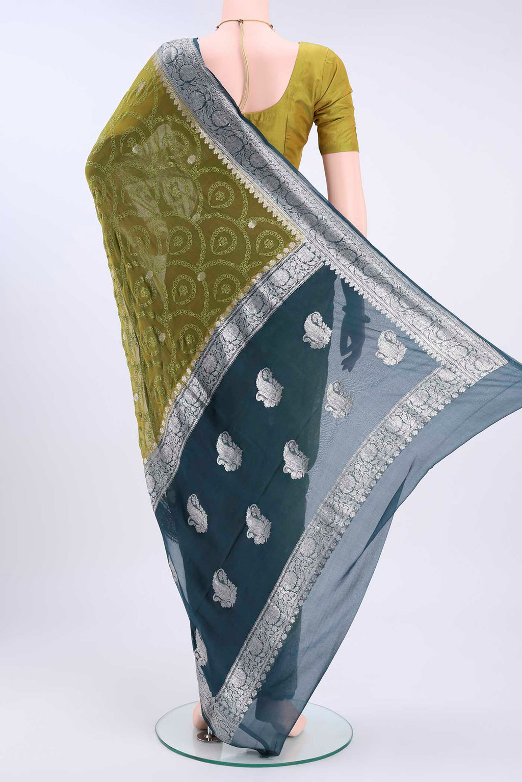 pallu body