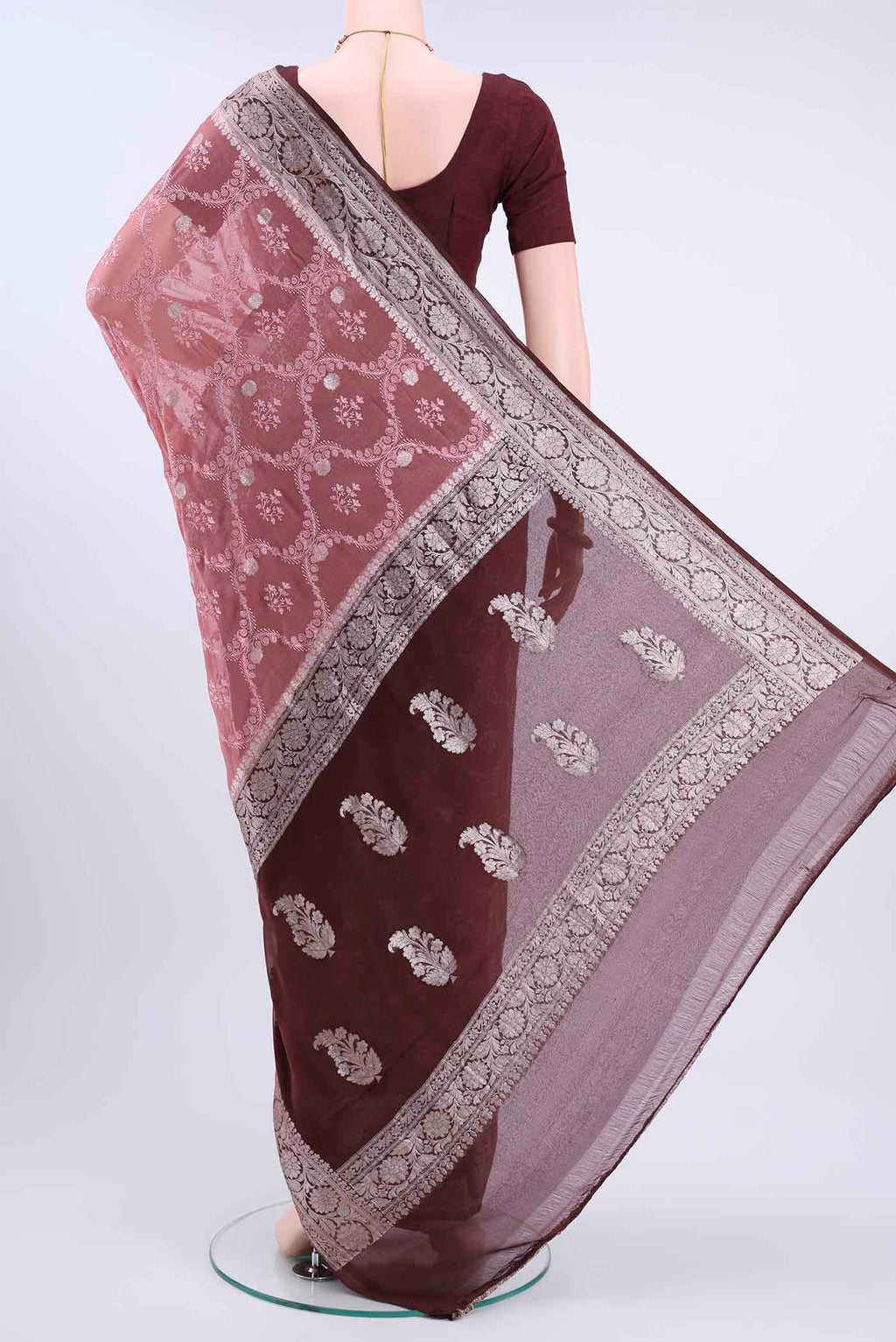pallu body