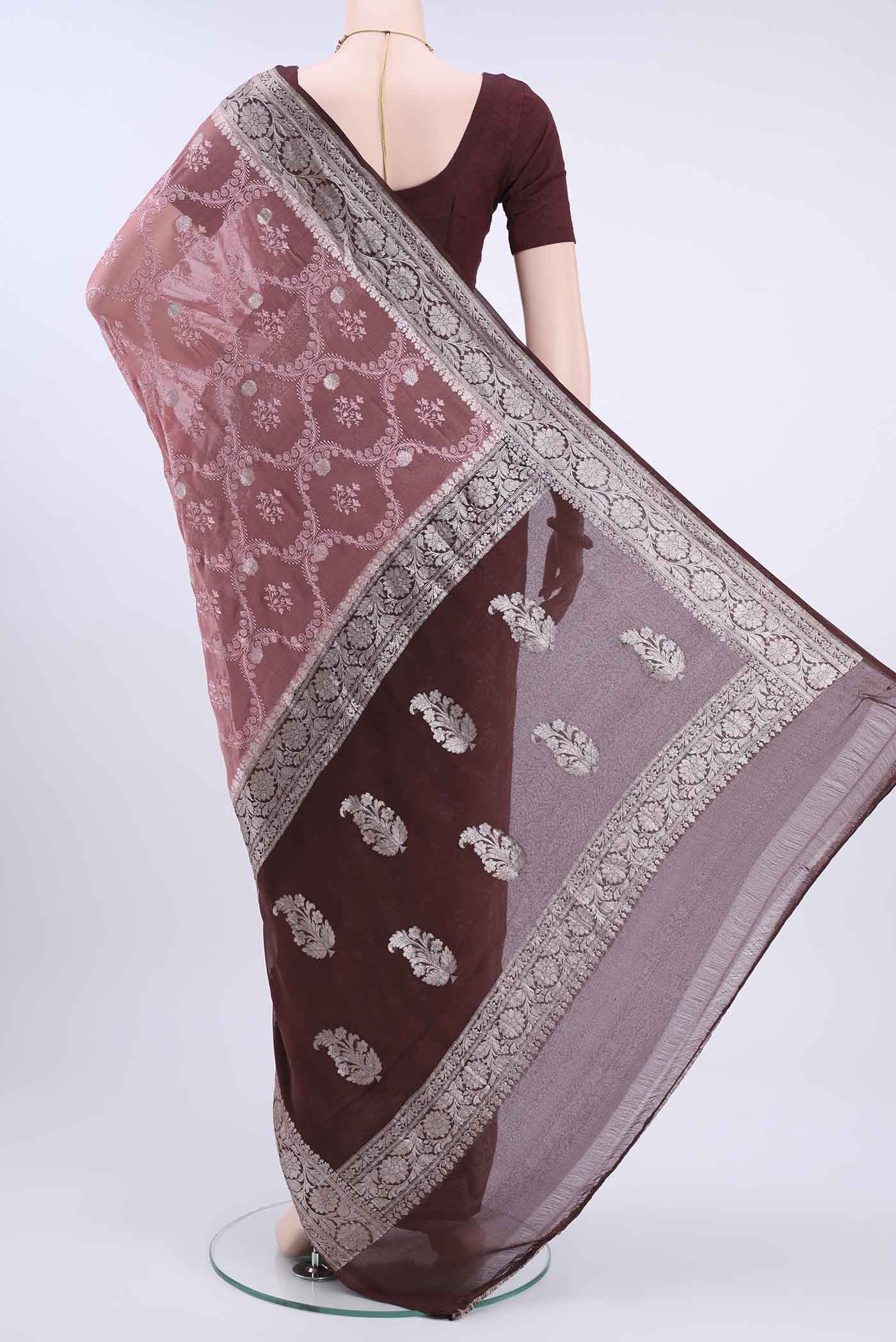 pallu body