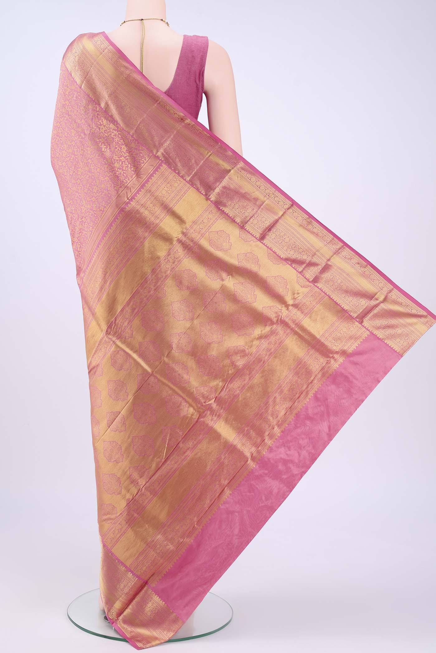 pallu body
