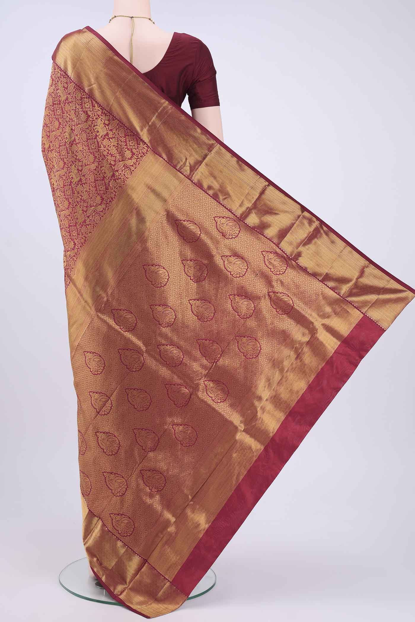pallu body