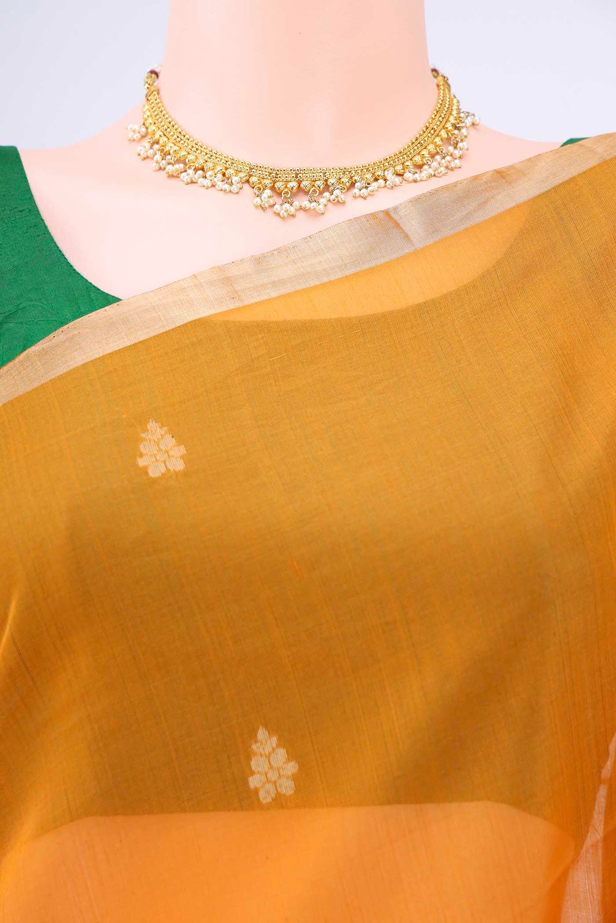 Border image of Mustard Kota Cotton Saree with Zari Butta on the body and Zari Border