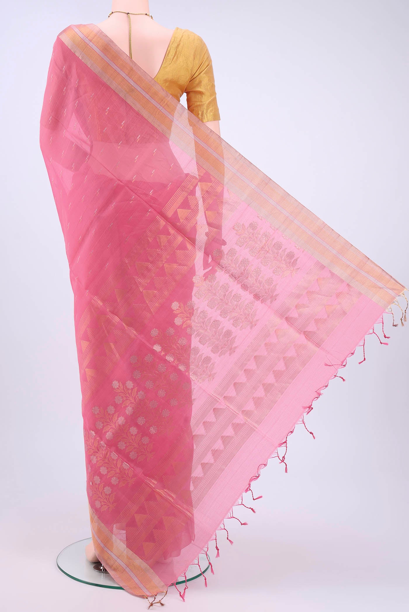 pallu body