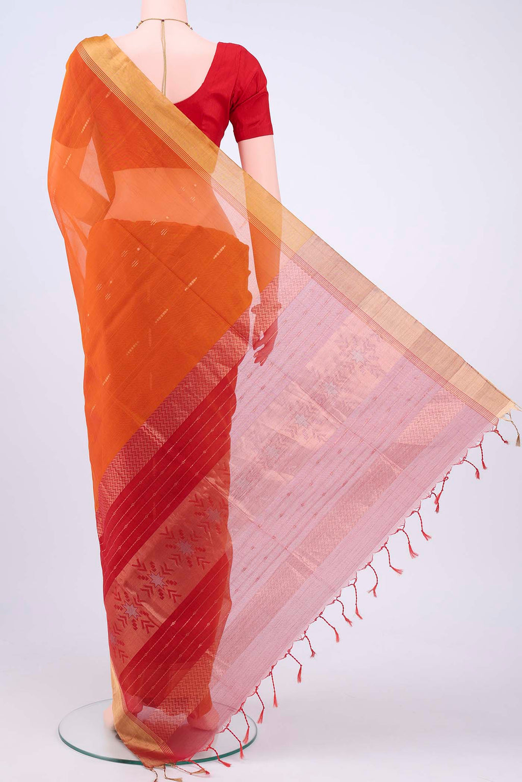 pallu body