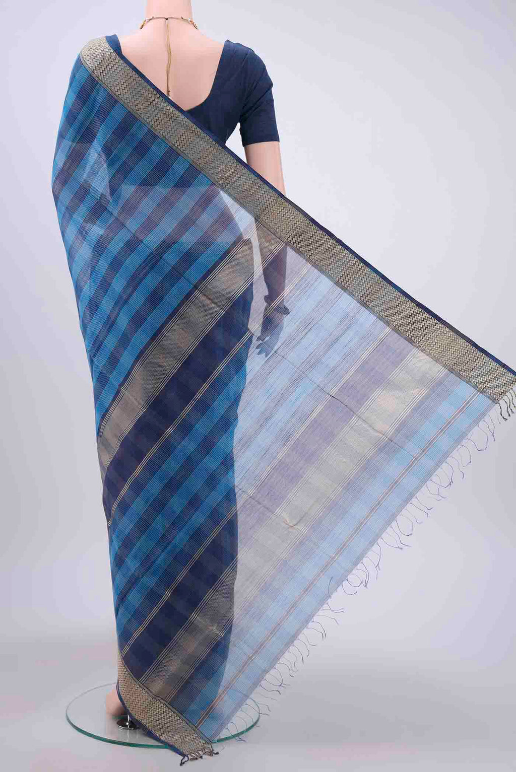 pallu body