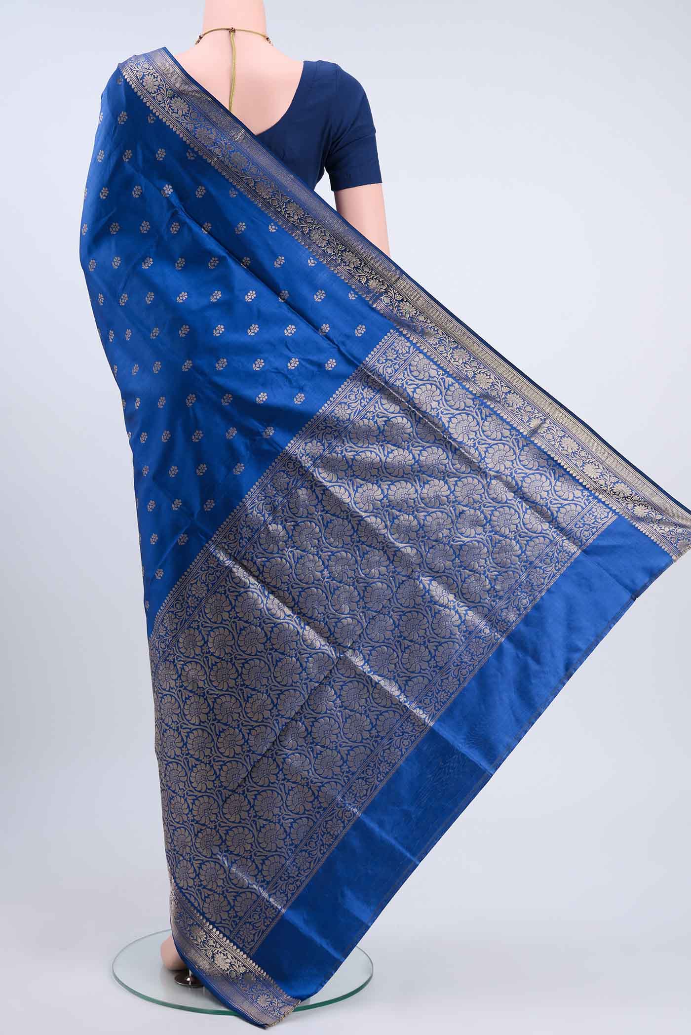 pallu body