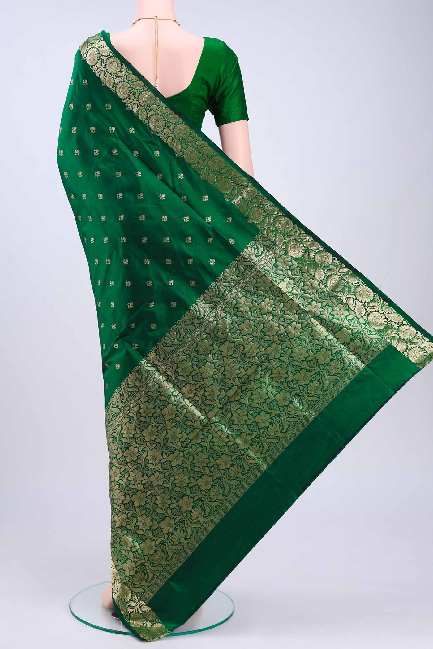 pallu body