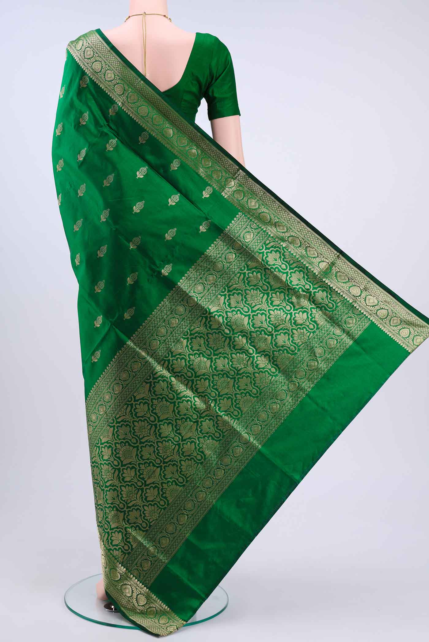 pallu body