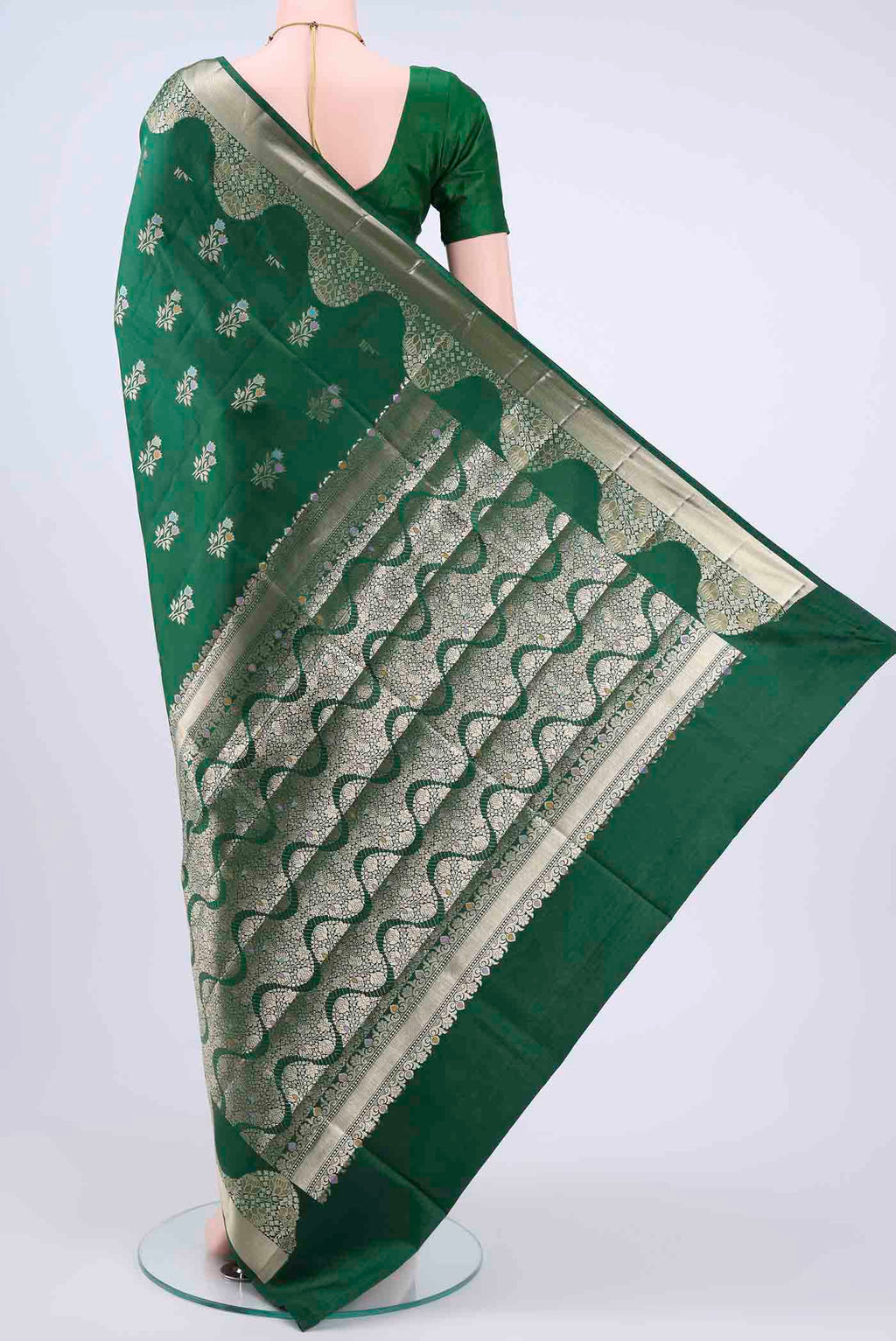 pallu body
