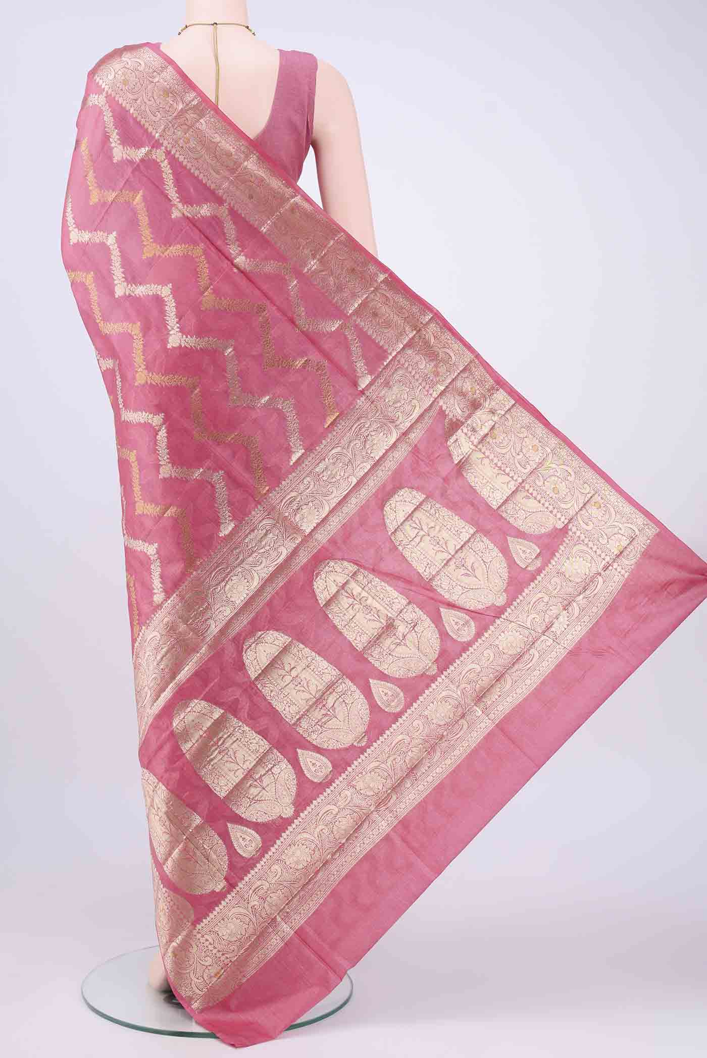 pallu body