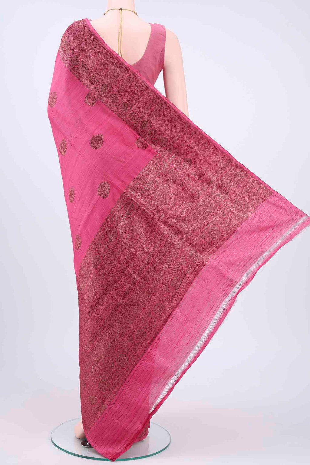 pallu body