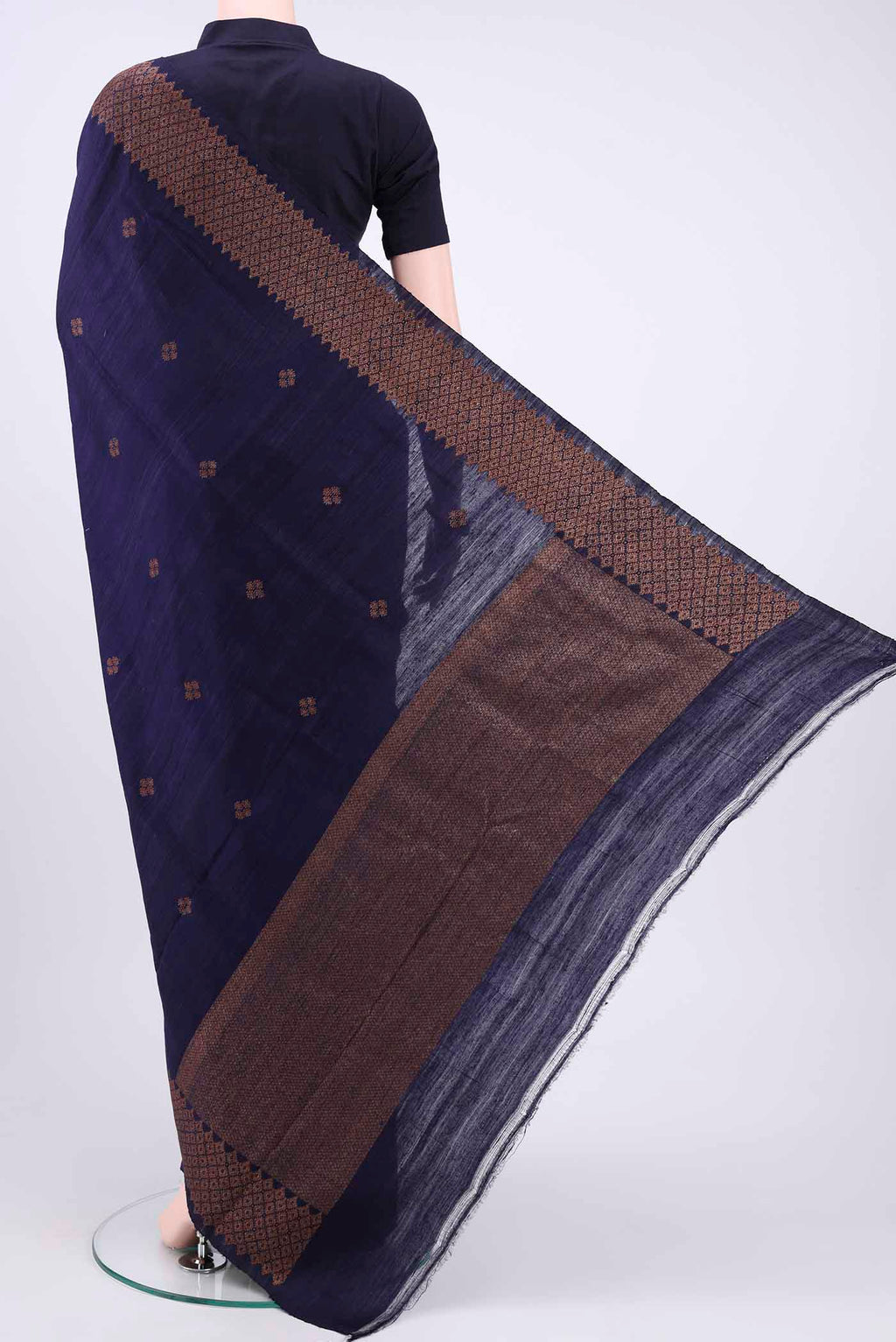 pallu body