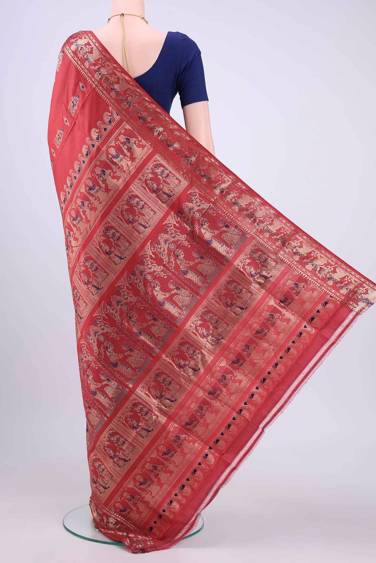 pallu body