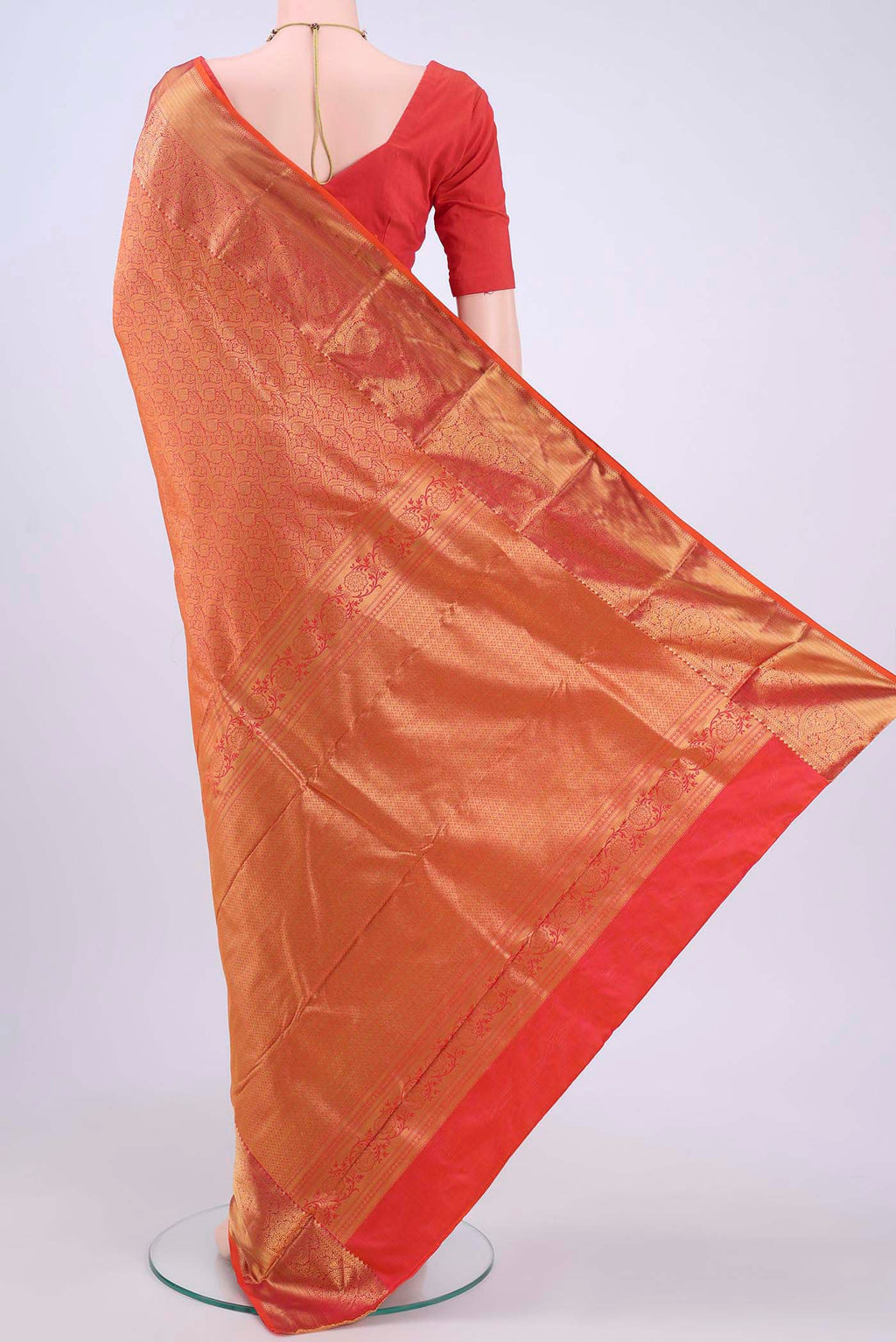 pallu body