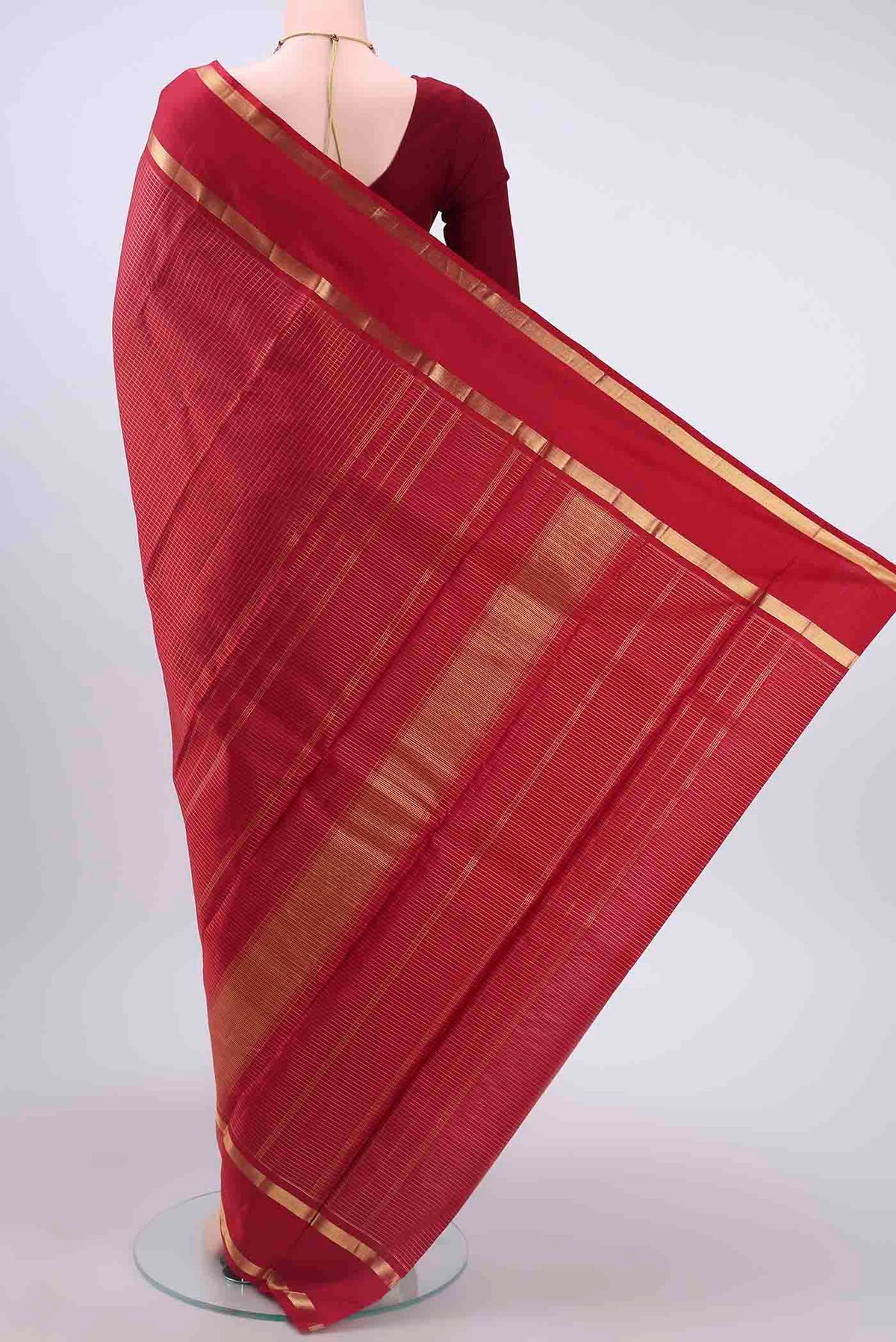 pallu body