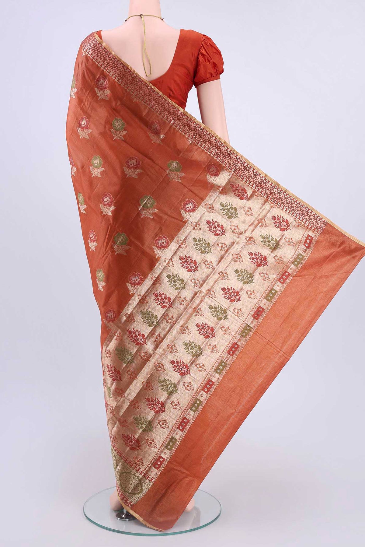 pallu body