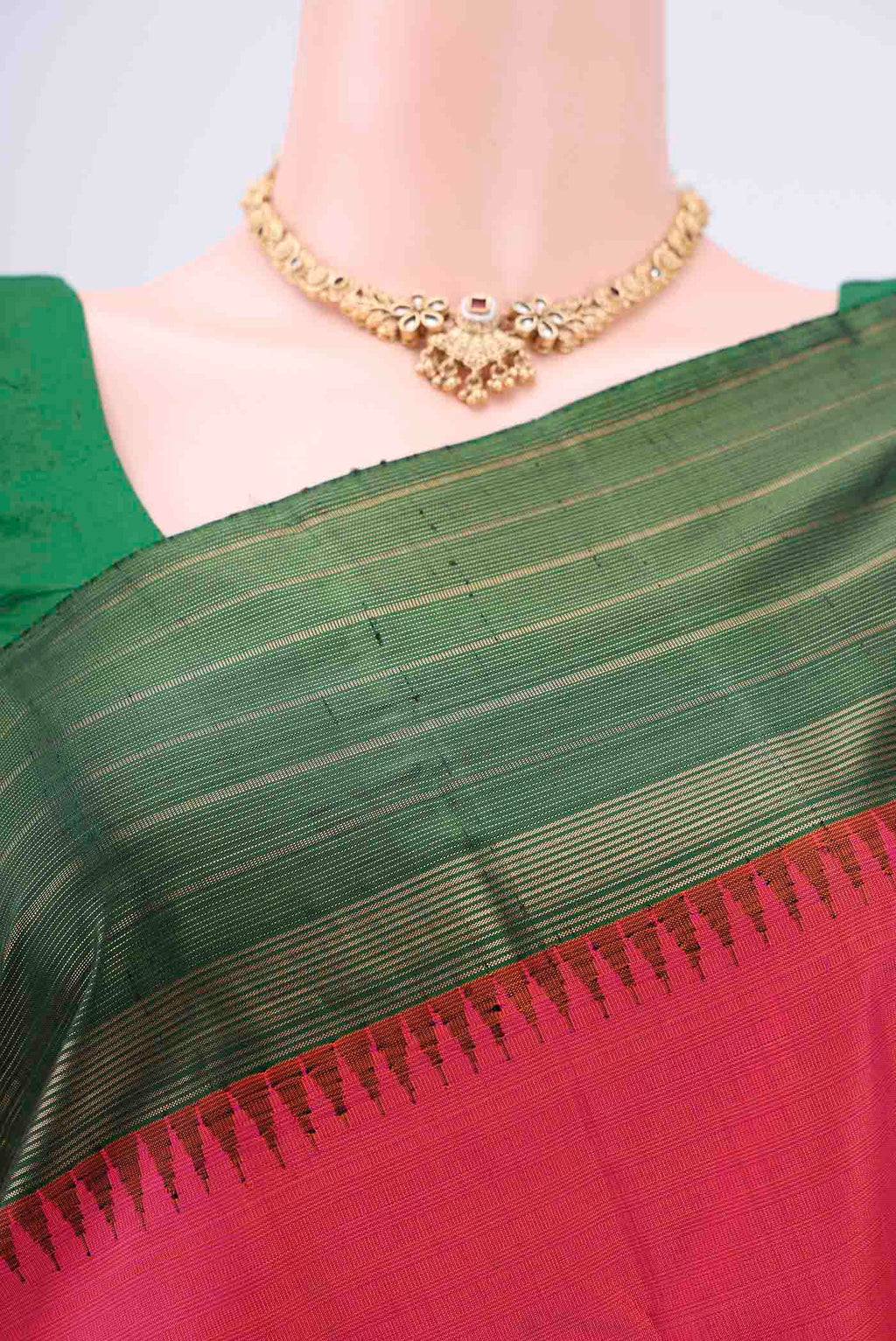 Border image of Dark Pink Kanjivaram Silk Saree with Jacquard design on the body and Zari Border. 