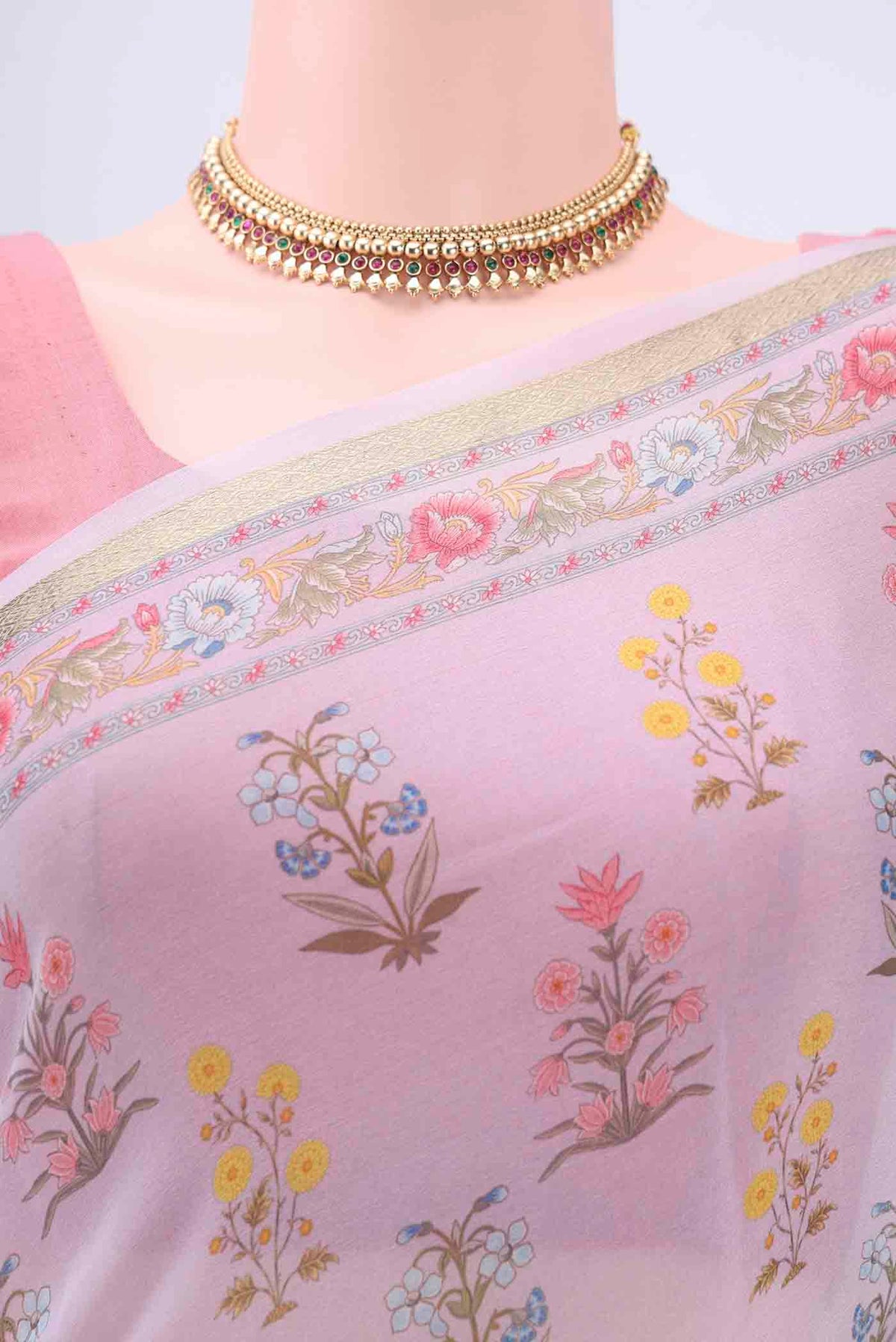 Border image of Lavender Mysore Georgette Saree with Floral Print on the body and Zari Border
