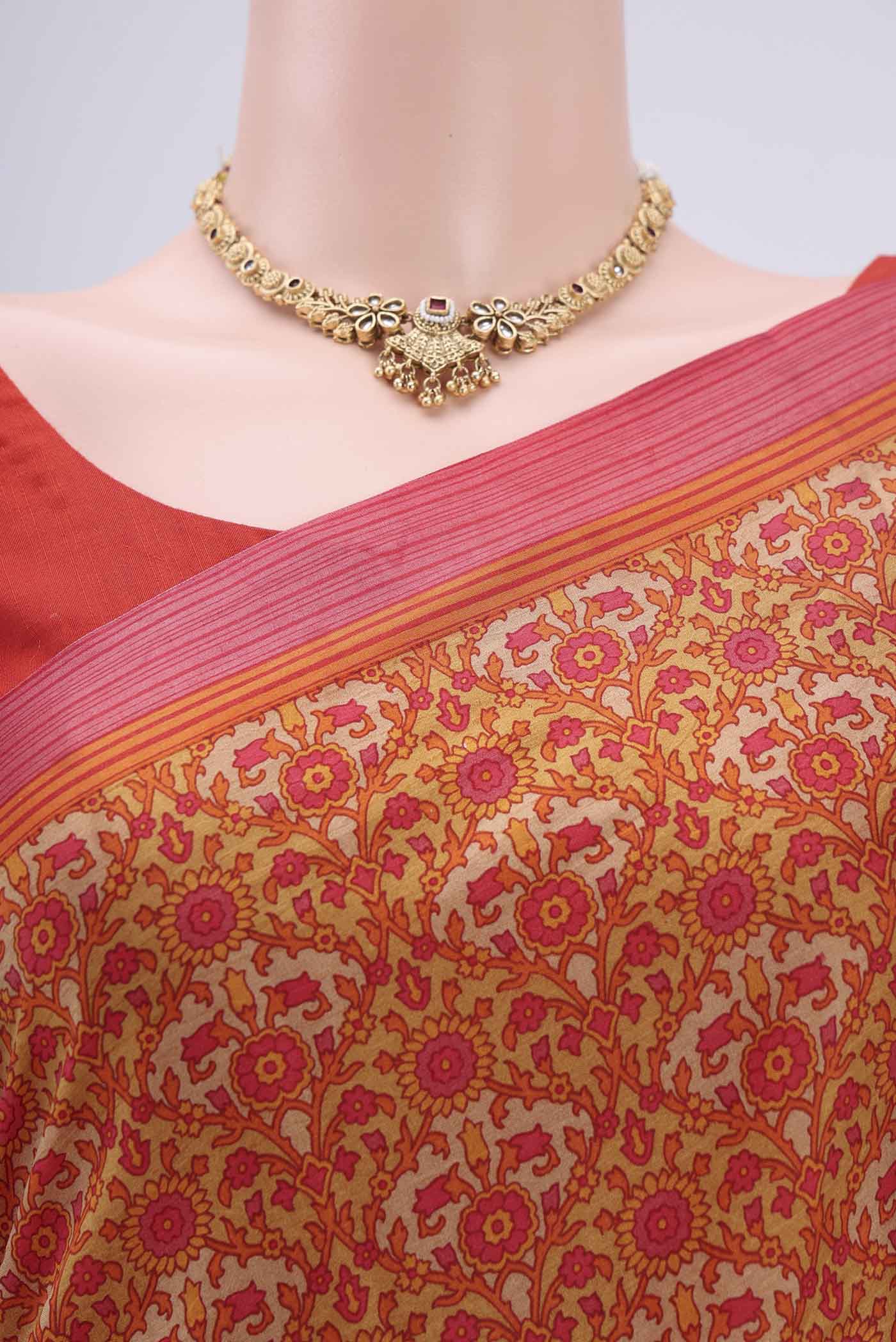 Border image of Mustard Printed Silk Saree with Printed design on the body and Plain Border. 
