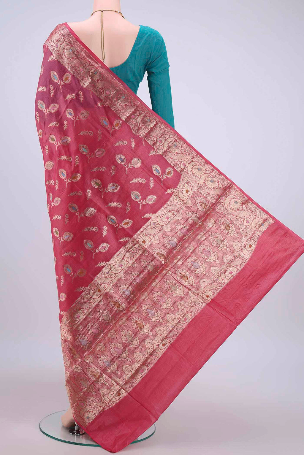 pallu body
