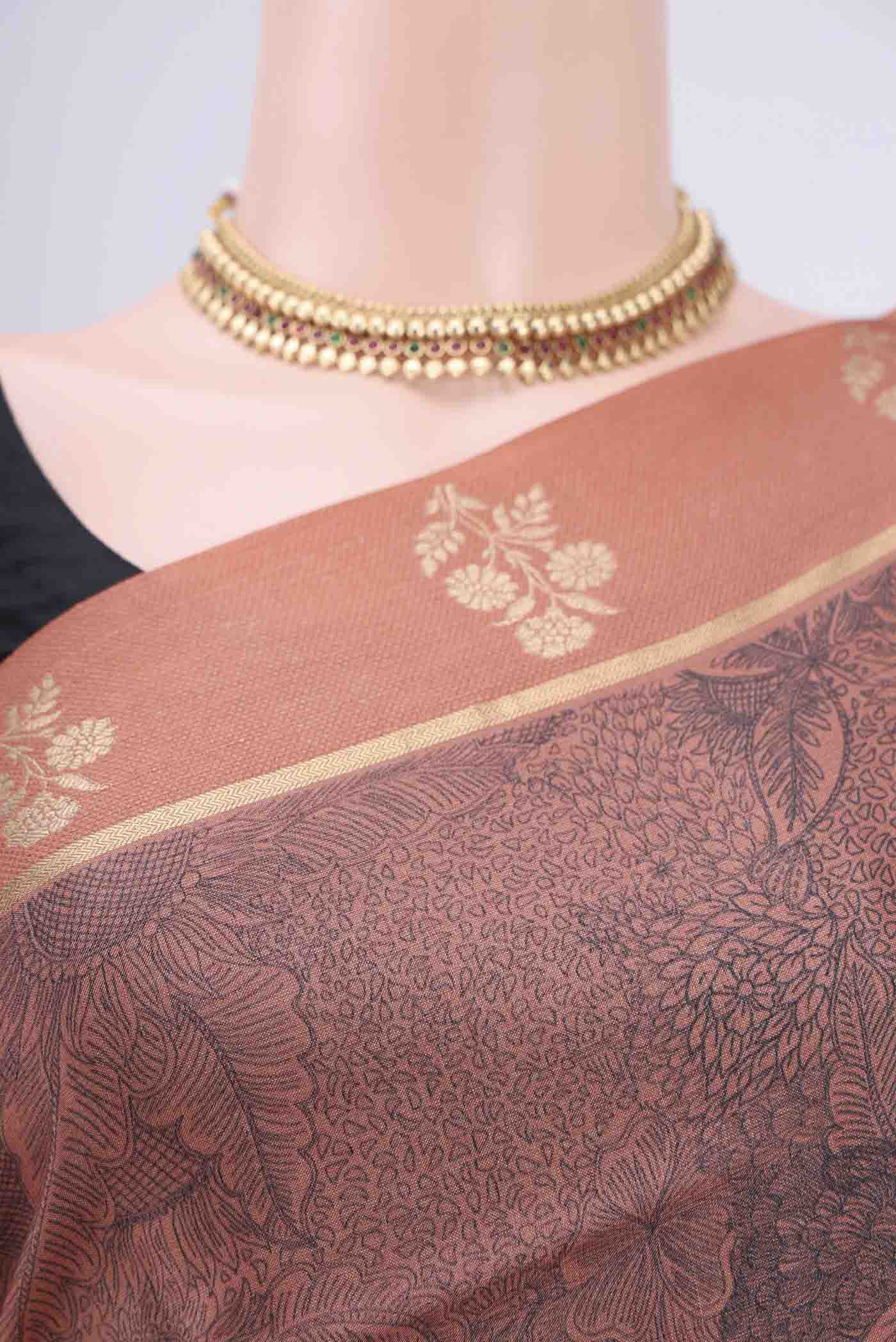 Border image of Brown Dual Tone Tussar Silk Saree with Printed design on the body and Zari And Thread Border. 