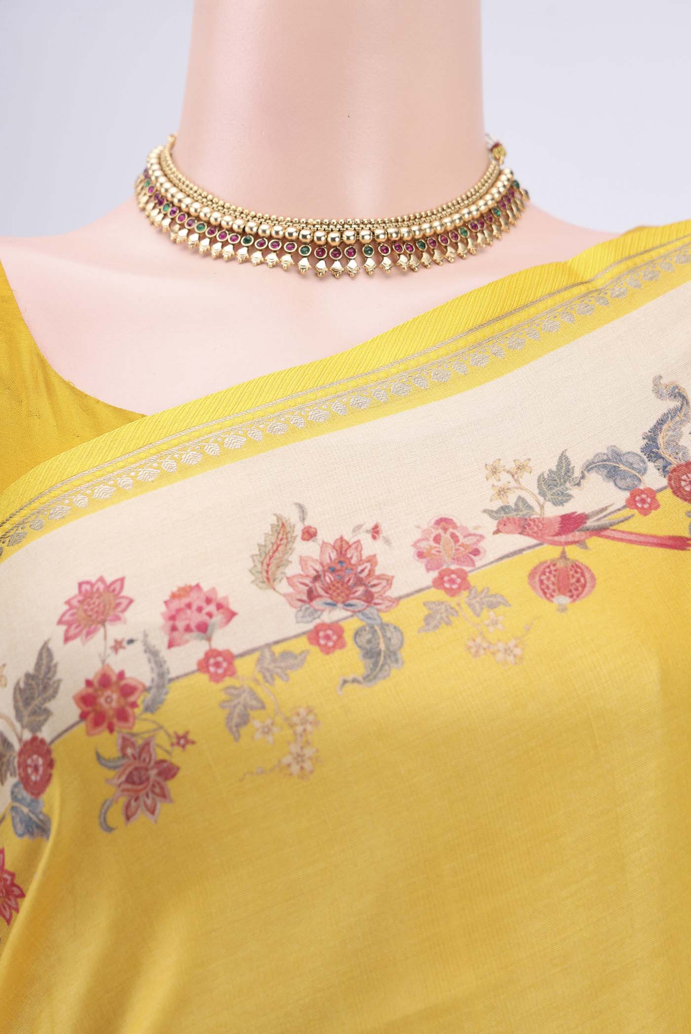 Border image of Lemon Yellow Dual Tone Tussar Silk Saree with Printed design on the body and Printed Border. 