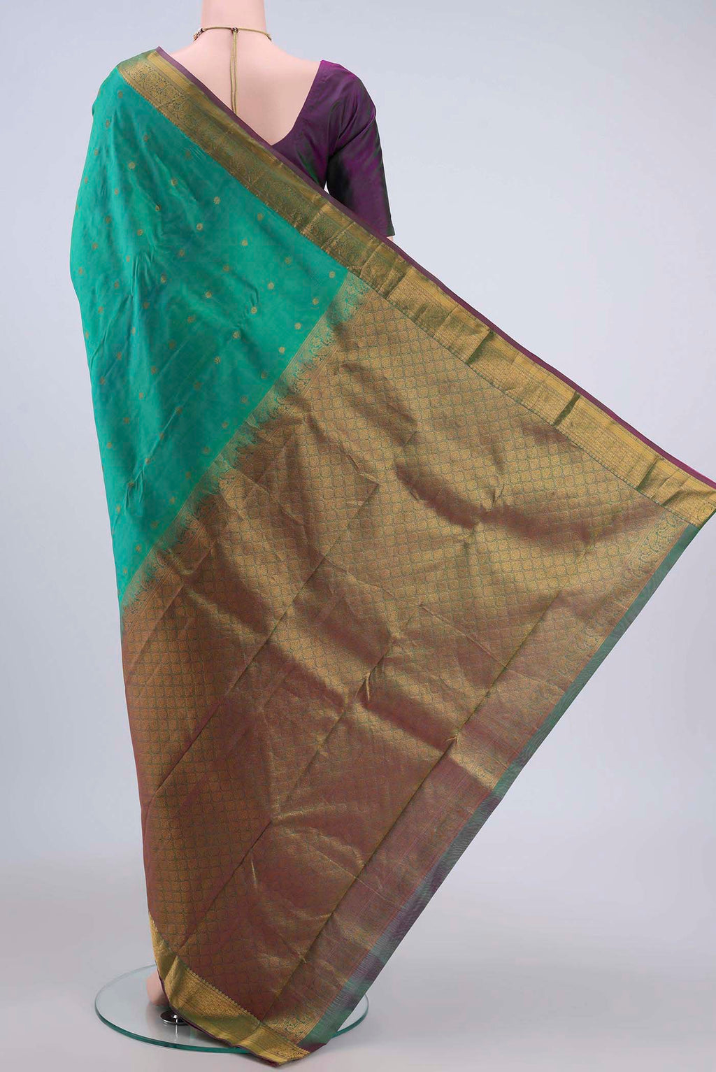 Flat view of Sea Green Nangavalli Silk [ Salem ] Saree with Zari Butta on the body and Zari Border