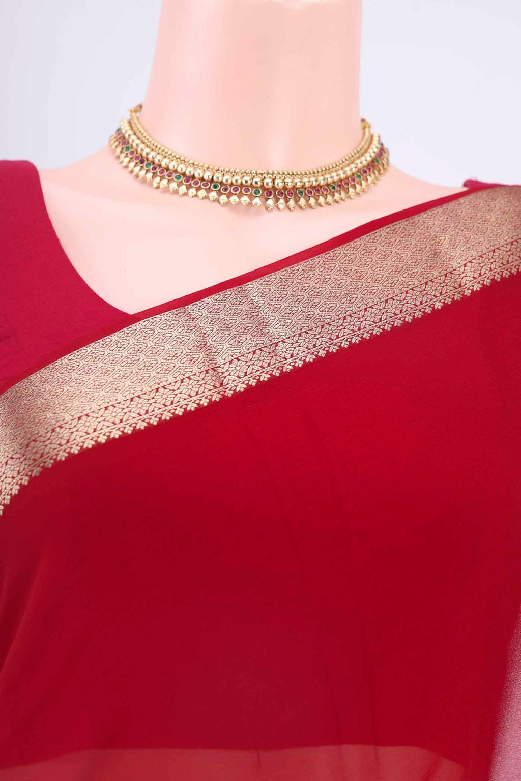 Border image of Red Mysore Georgette Saree with Plain Body and Zari Border