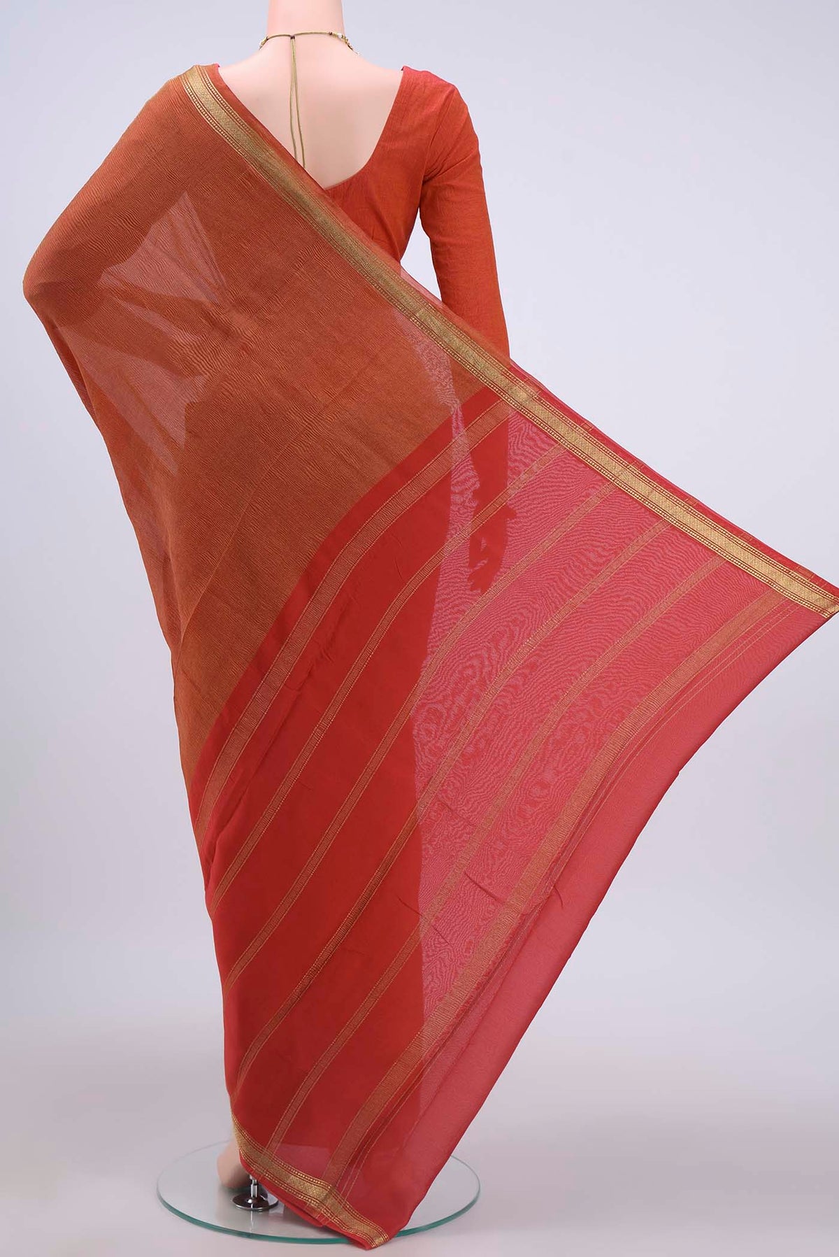 Flat view of Red Mysore Chiffon Saree with Plain Body and Zari Border