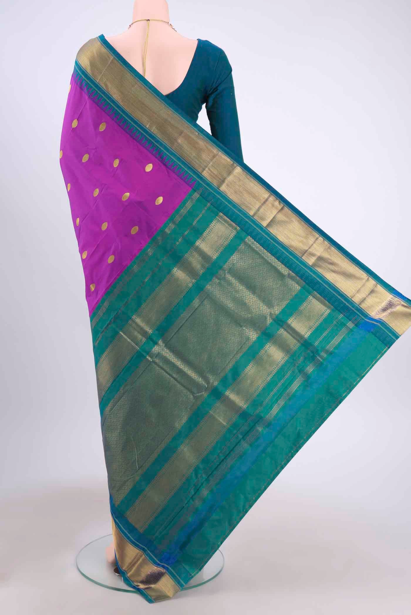 pallu body