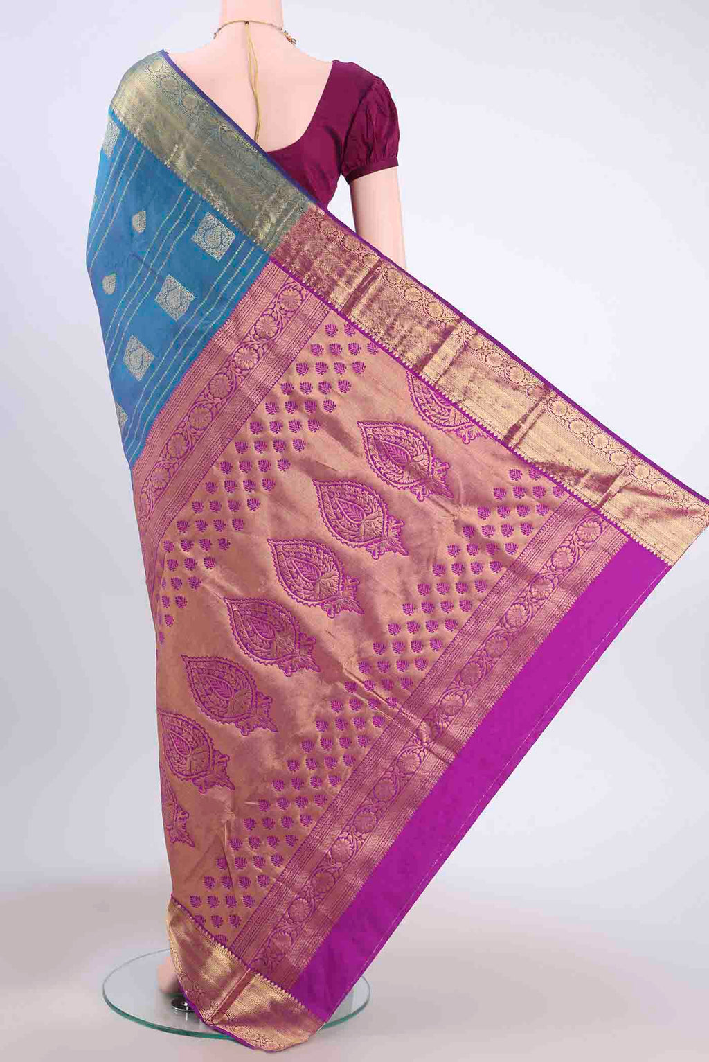 pallu body