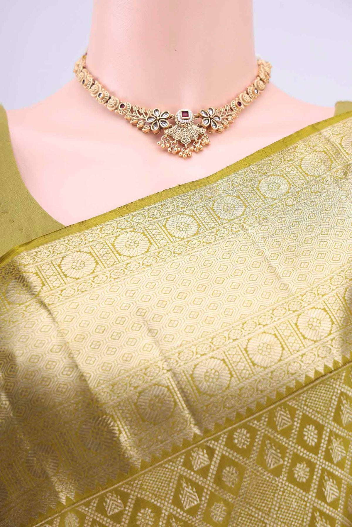 Border image of Light Green Kanchipuram Silk Saree with Zari Brocade on the body and Zari Border