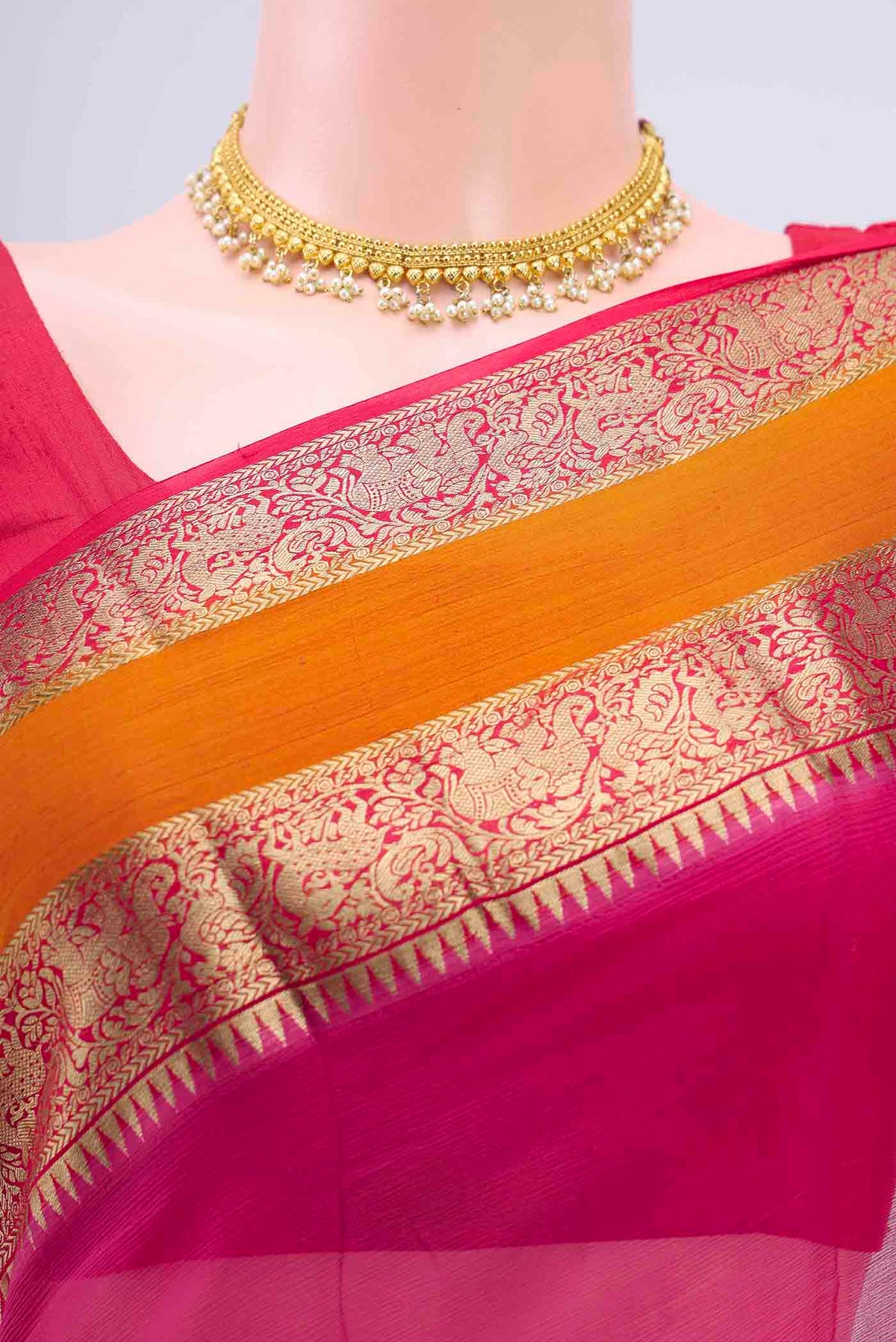 Border image of Dark Pink Mysore Chiffon Saree with Plain Body and Zari Border