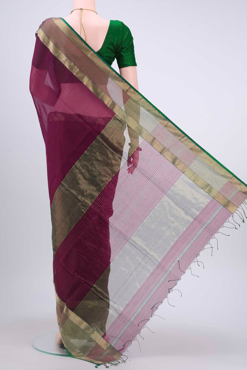 pallu body