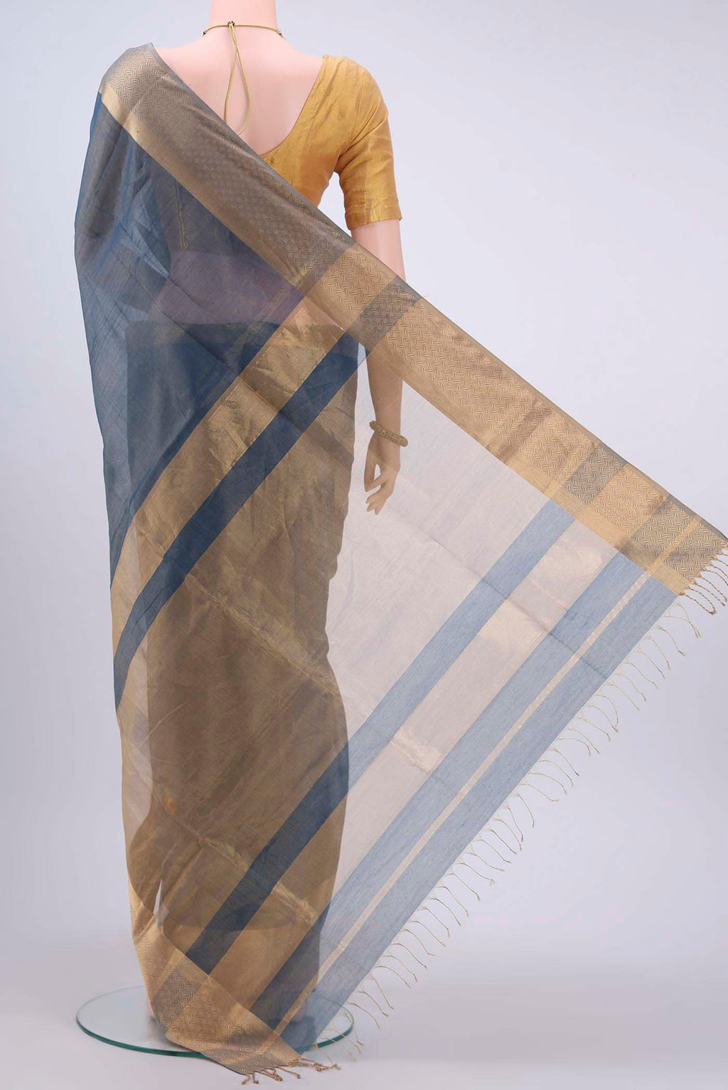 pallu body