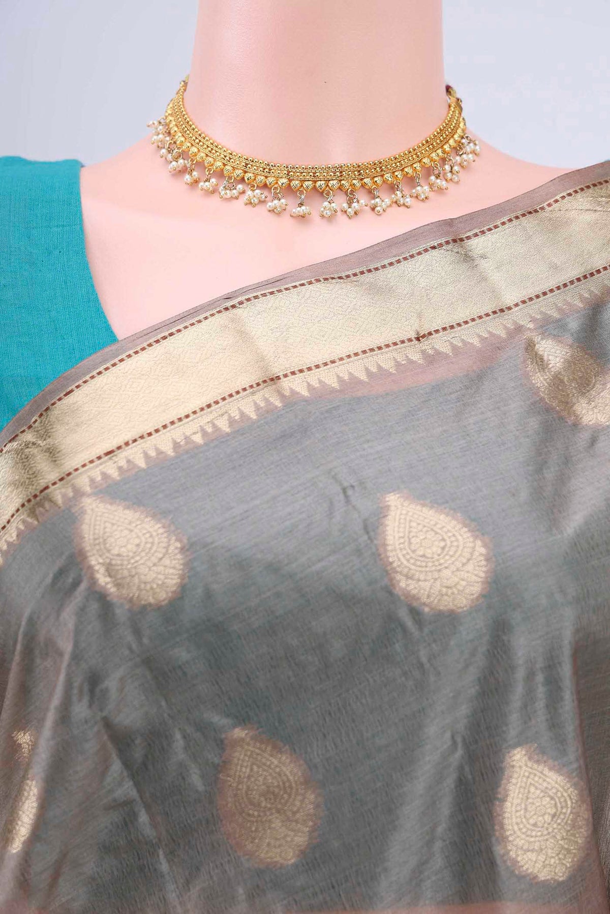 Border image of Dark Beige Banarasi Raw Silk Saree with Zari Butta on the body and Zari Border