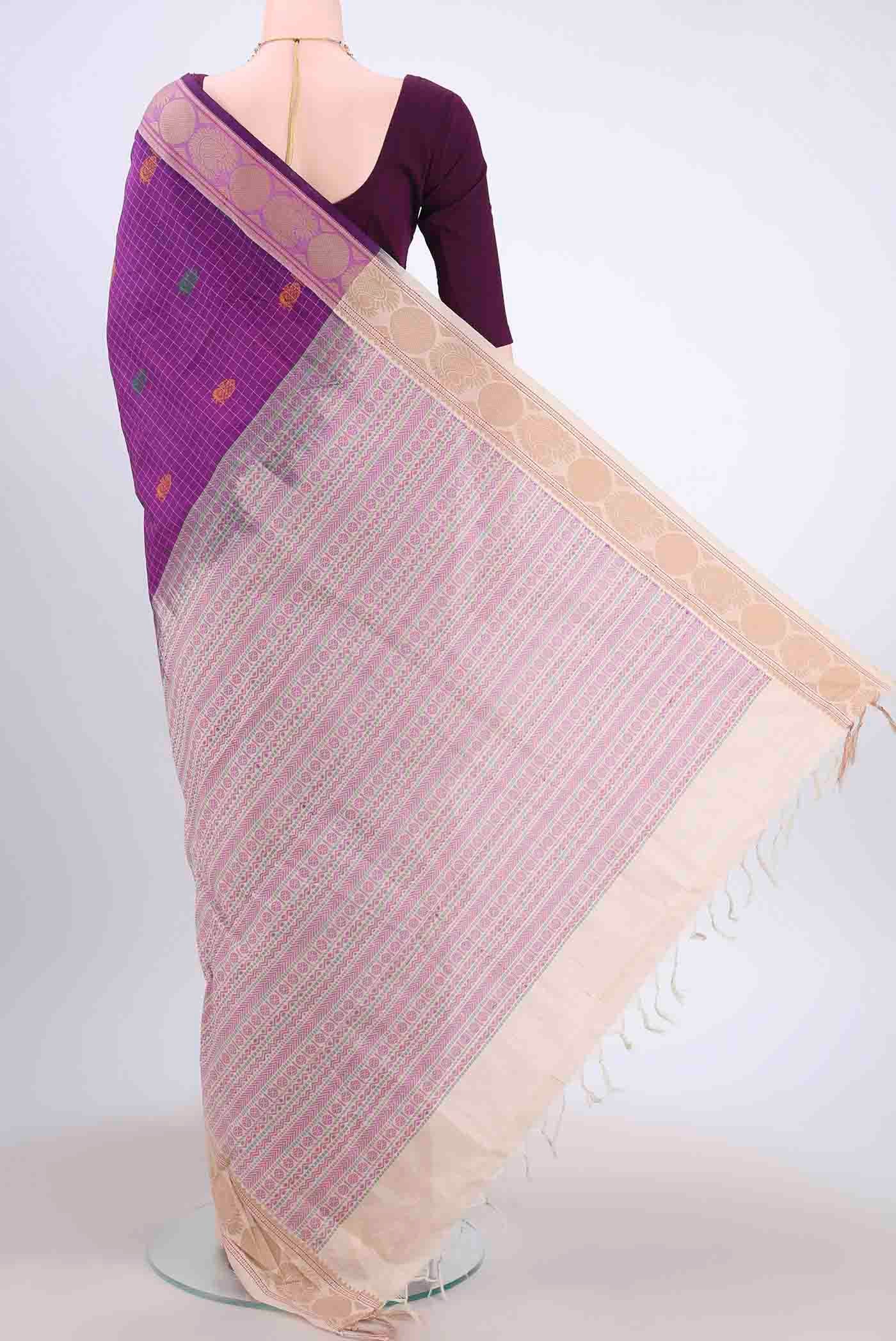 pallu body