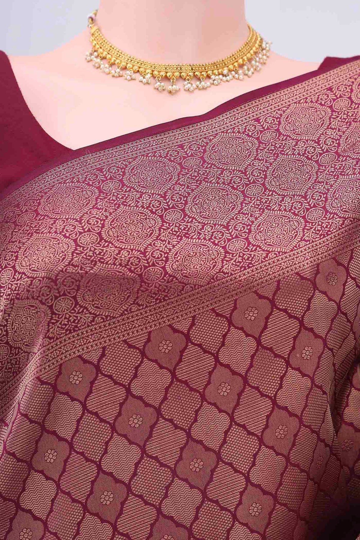 Border image of Magenta Soft Silk Saree with Zari Brocade on the body and Zari Border