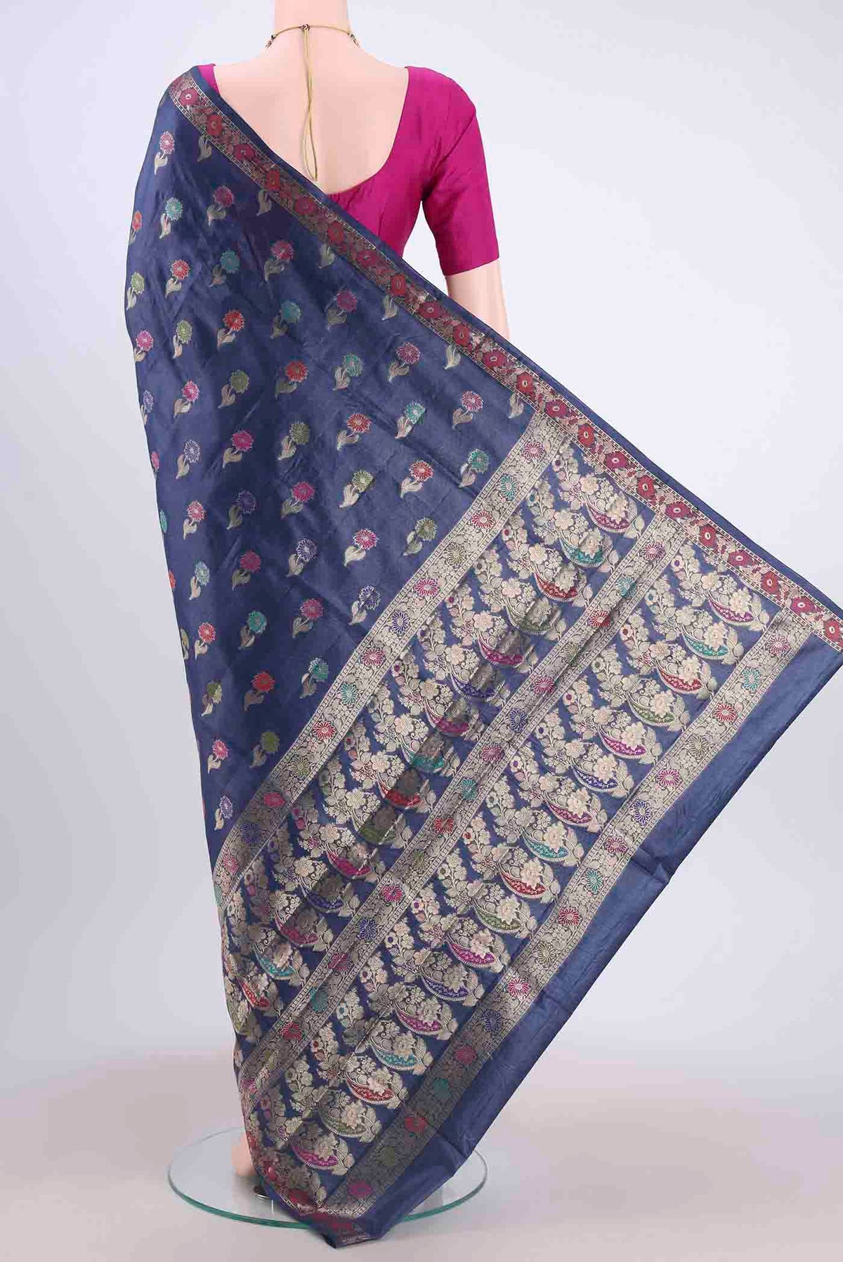 pallu body
