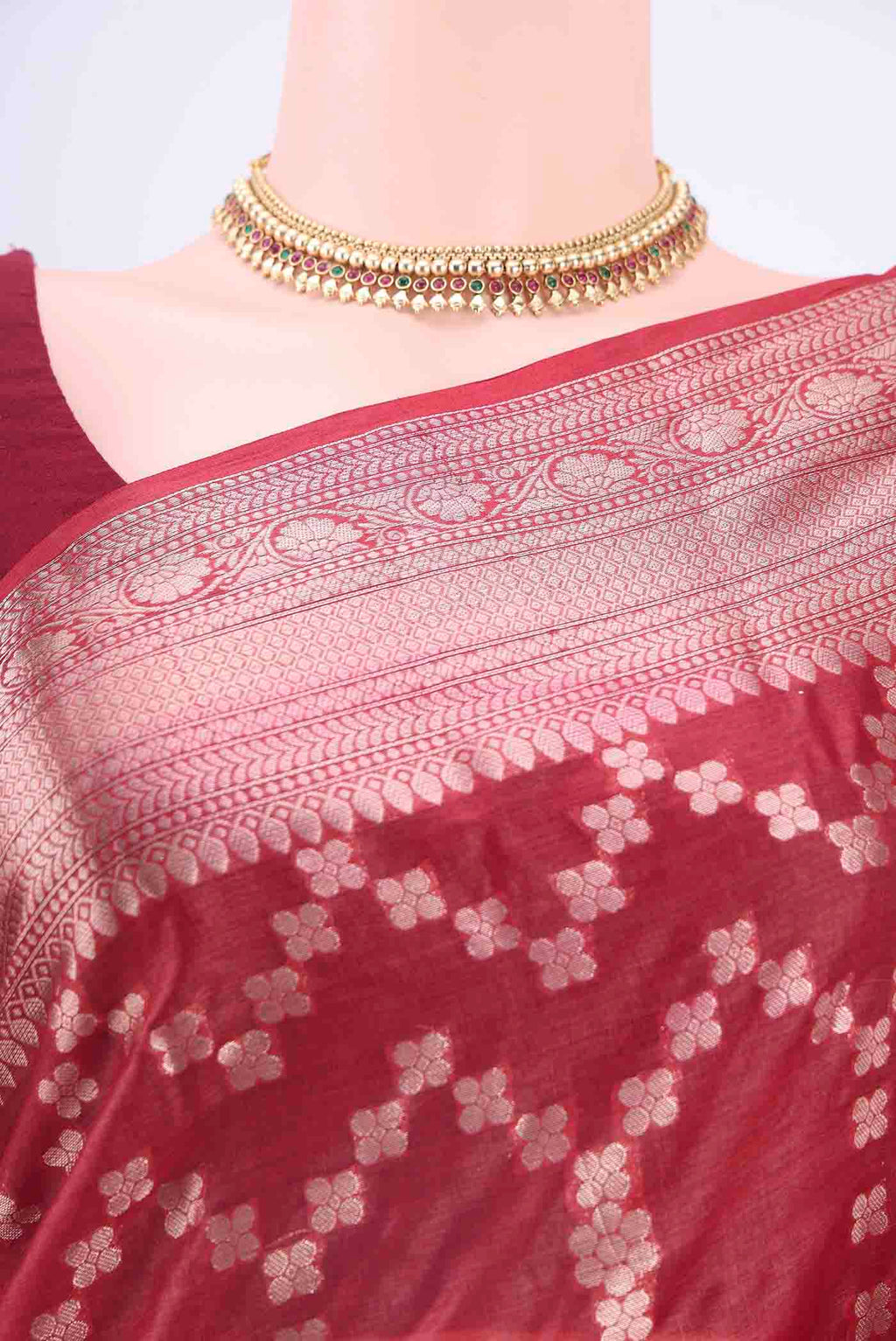 Border image of Maroon Banarasi Tussar Silk Saree with Zari Brocade on the body and Zari Border