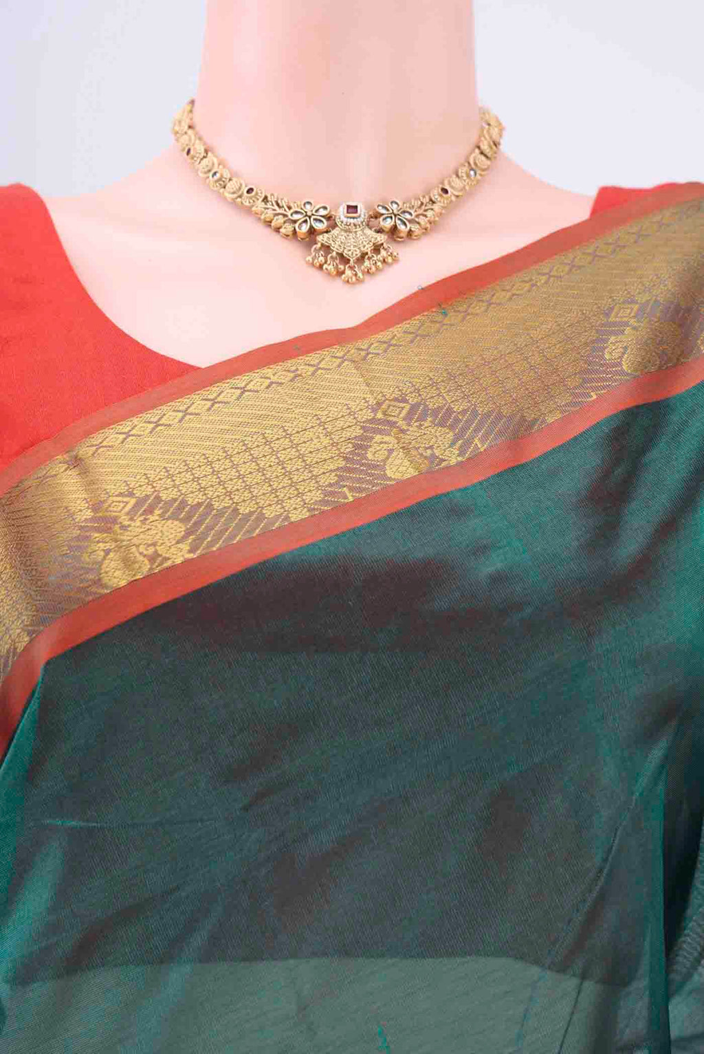 Border image of Sea Green Blended Coimbatore Silk Cotton Saree with Plain Body and Zari Border