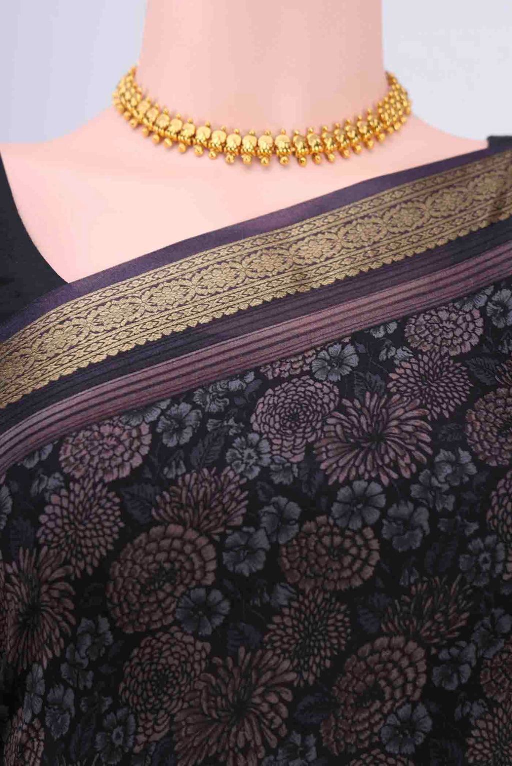 Border image of Black Mysore Crepe Saree with Floral Print on the body and Printed Border
