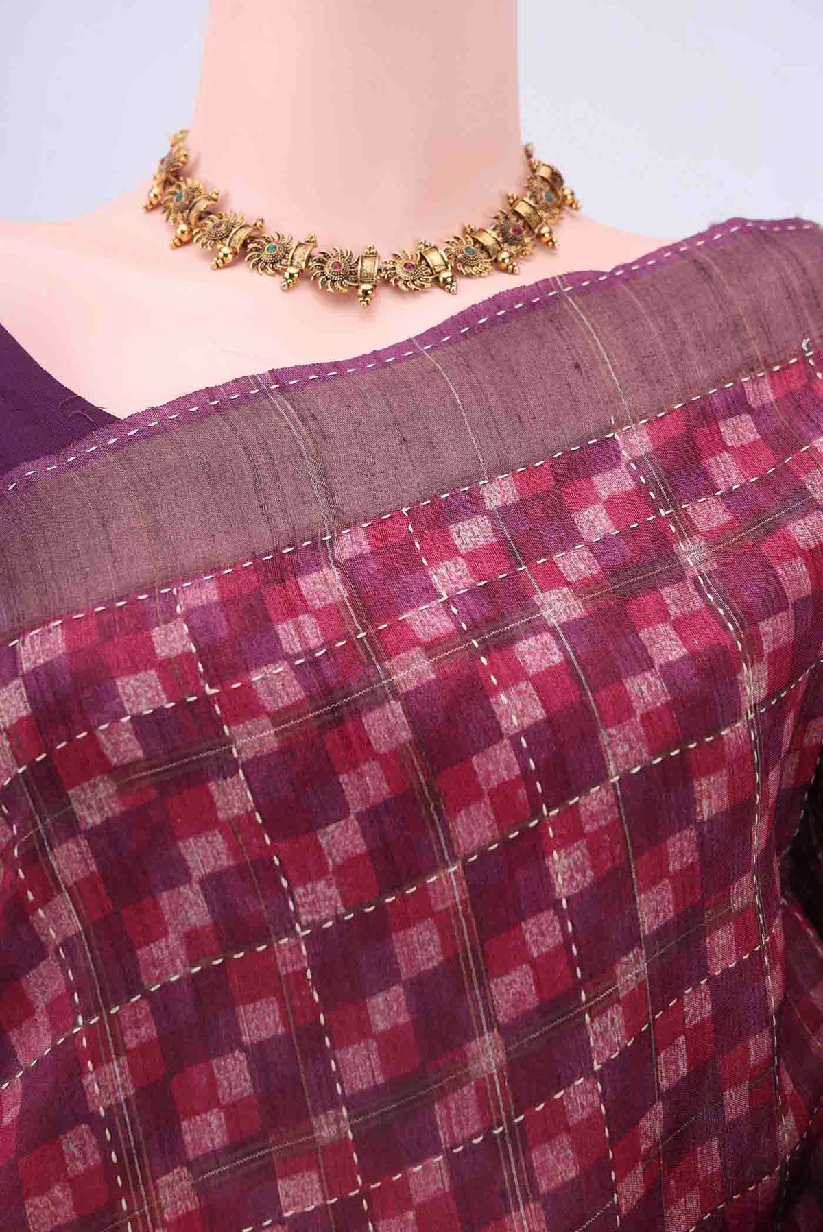 Border image of Magenta Tussar Silk Saree with Checked design on the body and Zari Border